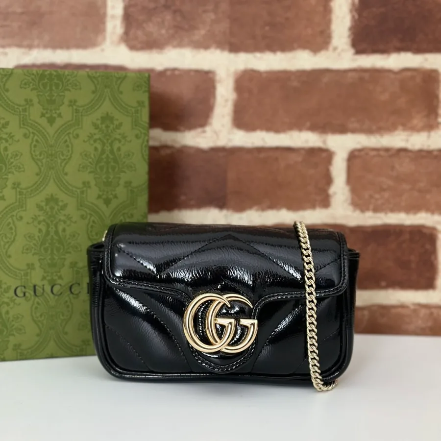 Gucci Marmont small bag with compact structured body and sliding chain strap