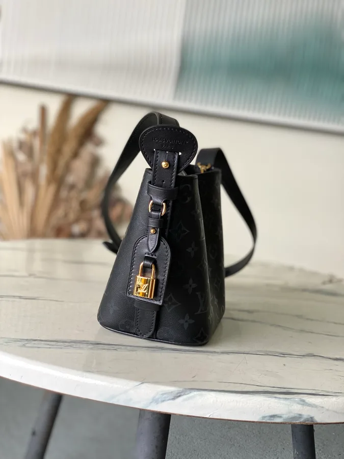LV All In BB Monogram Ink detail catalog photo